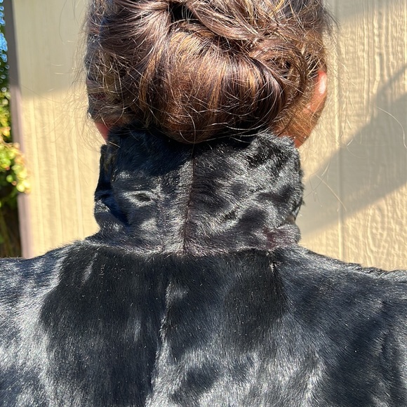 VTG EUC Fur Coat Maxi Midi Length Black Cuffed Sleeve by Vancouver Fur Co SzS/M - Picture 8 of 13